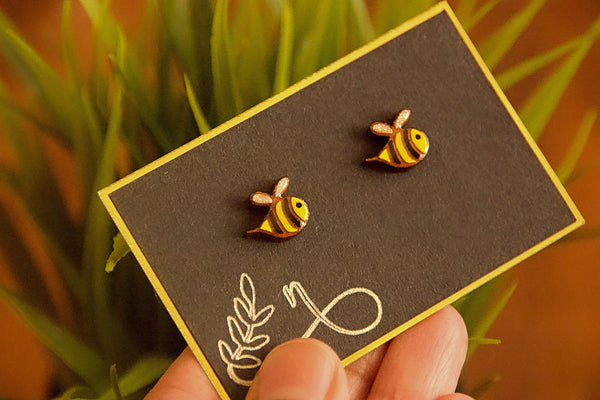 Bee Pin Brooch and Stud Earrings Naoi